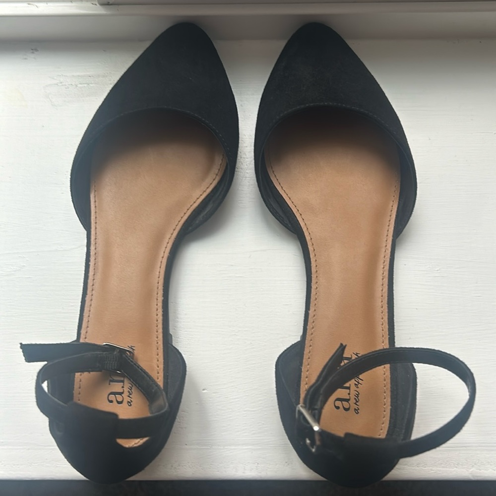 super cute black dress shoes